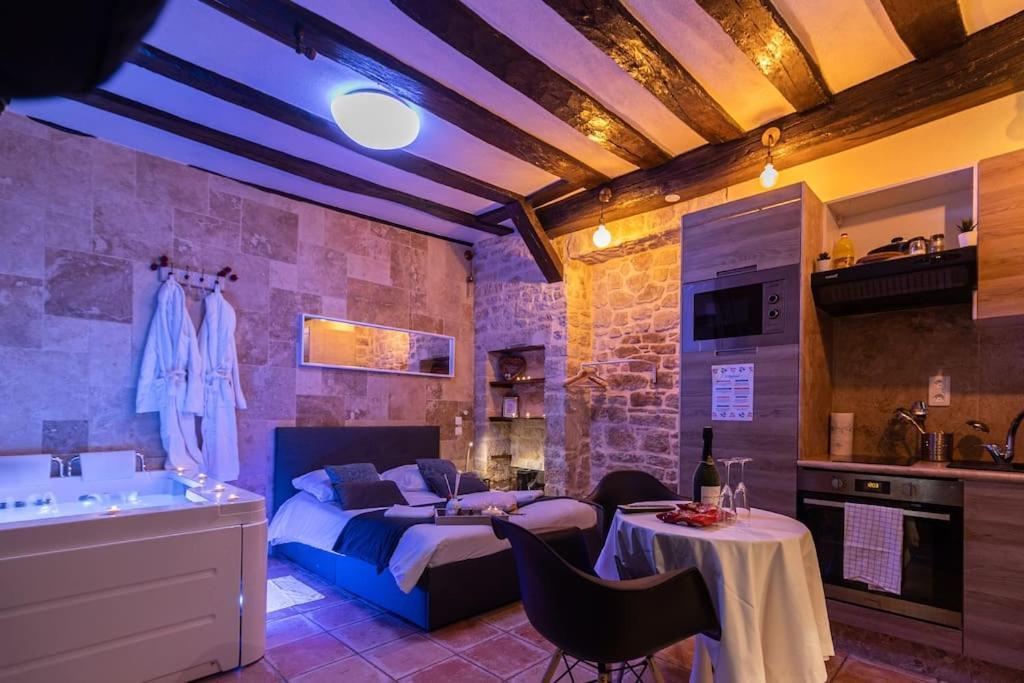 Bed & Spa - La Parenthese Topdestination-Dijon - Centre Ville - Classe 3 Etoiles Exterior foto
