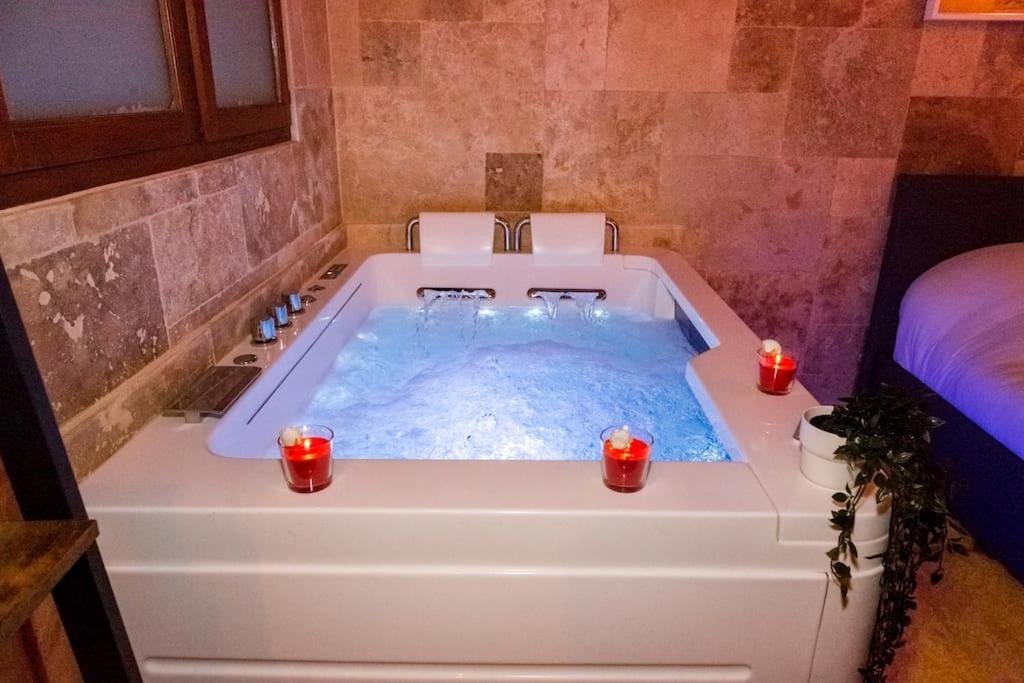Bed & Spa - La Parenthese Topdestination-Dijon - Centre Ville - Classe 3 Etoiles Exterior foto